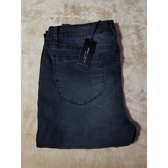 Romeo & Juliet Couture Jeans Skinny Pants NWT Size Medium Color Black - Picture 9 of 9
